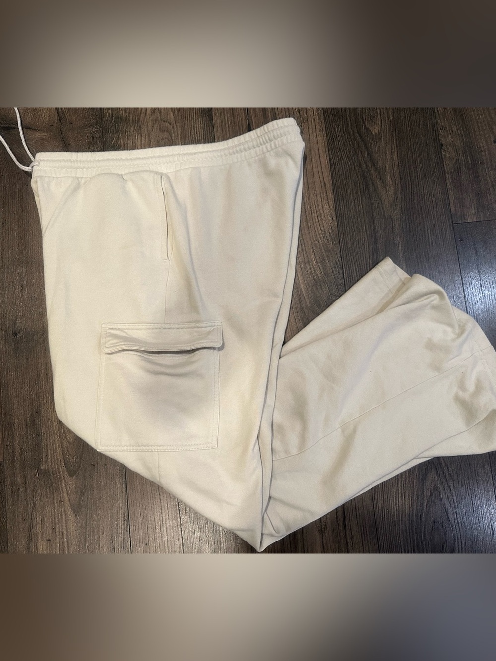 BP Cream Cargo Wide Fit Sweat Pants Sz L